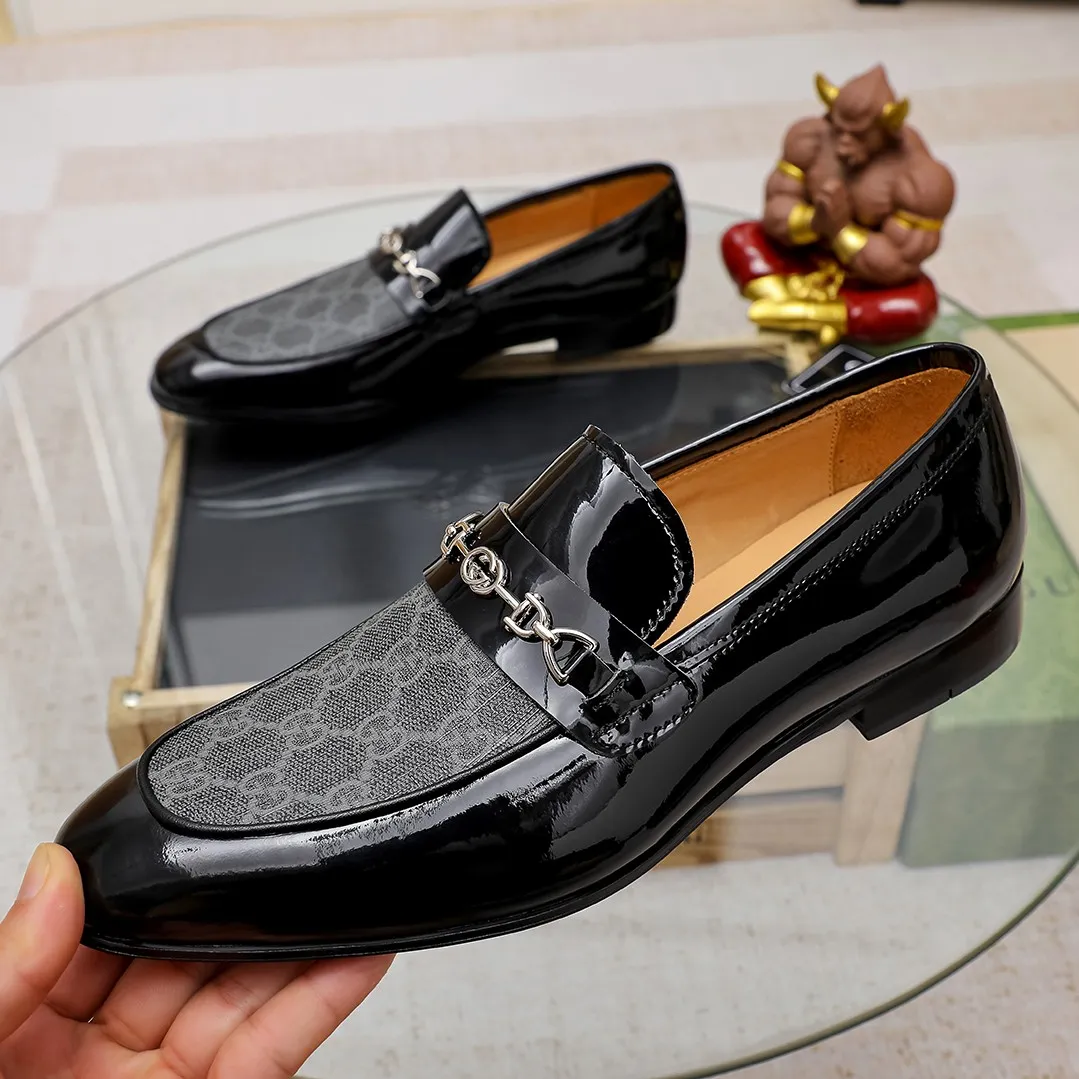 Men's men's shoes 💰420 🆘【GUCCI】Gucci ·🐂里· Hot-selling pea shoes top brand luxury, top quality, the latest fashion pea shoes. The upper is made of original first-layer cowhide. (Full first-layer water-dyed 🐂 leather·inner). The original stylish and stylish soft rubber wear-resistant and non-slip outsole is light and comfortable on the foot, available in 3 colors! Matching code: 38 / 45
